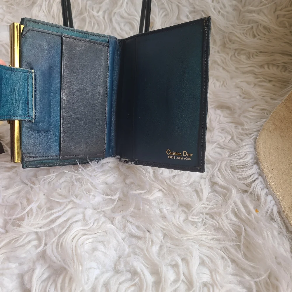 Christian Dior Authentic Blue Coin Wallet, great vintage condition - Picture 10 of 11